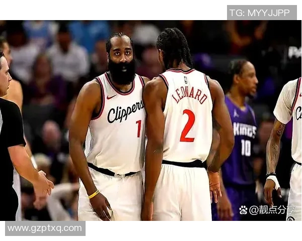 快船队新人表现出色,成为球队核心 快船队新人表现出色,成为球队核心