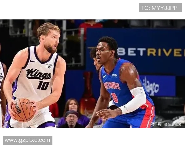 黄蜂球迷热情燃爆，三巨头称霸赛场，横扫活塞勇创大胜